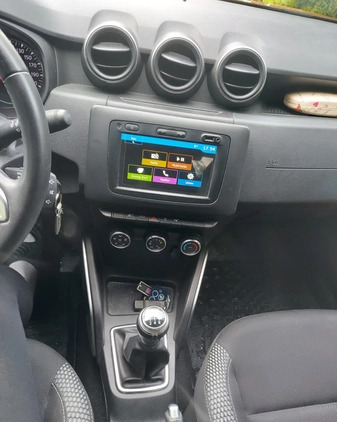 Dacia Duster cena 57500 przebieg: 102000, rok produkcji 2019 z Brzesko małe 22